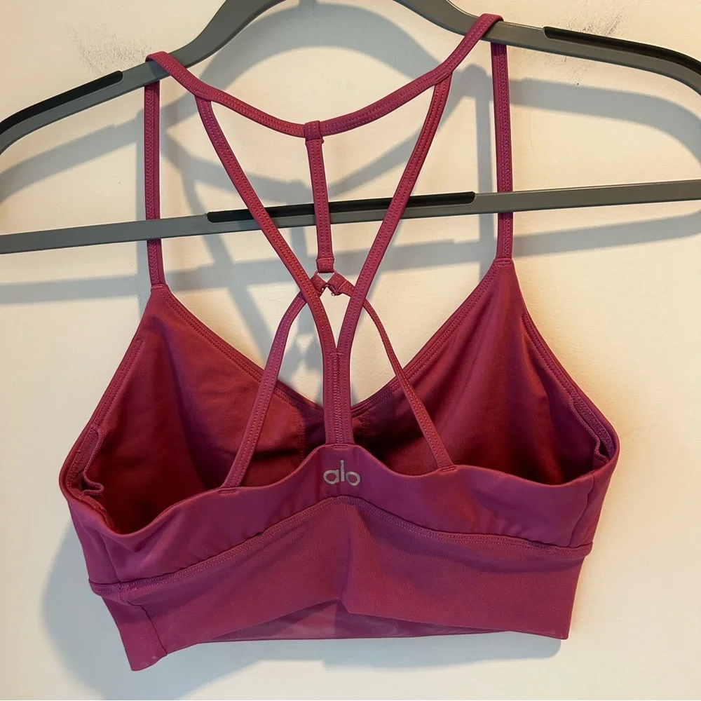 Alo Yoga Lavish Sports Bra Pink Size Small